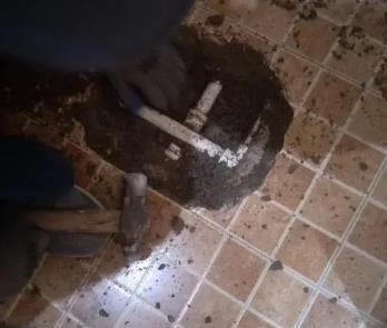 龙州卫生间漏水维修公司为您分享下卫生间渗水如何处理及注意事项